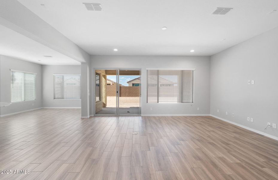 Gathering Room/Cafe Gathering Room/Cafe