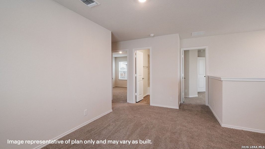 Spacious, unfurnished interior of a new home in Solana Ridge, San Antonio (Image 11).