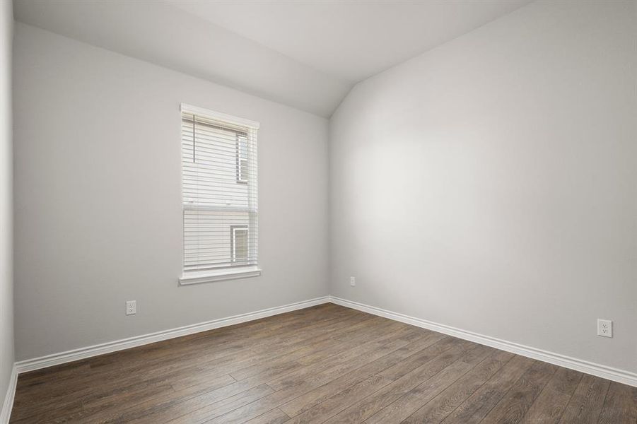 Spacious, unfurnished interior of a new home in Rocky Creek Crossing, Fort Worth (Image 14). Spacious, unfurnished interior of a new home in Rocky Creek Crossing, Fort Worth (Image 14).