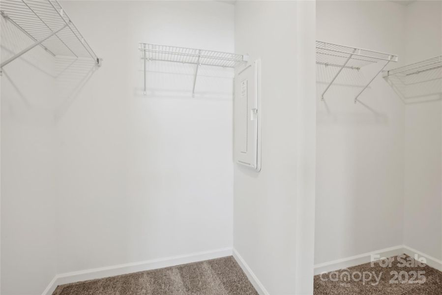 Spacious, unfurnished interior of a new home in Galloway Towns, Charlotte (Image 18).