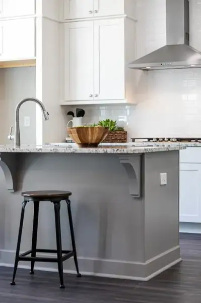 Close-up of interior finishes inside a home in Aberdeen, Hoschton (Image 18).