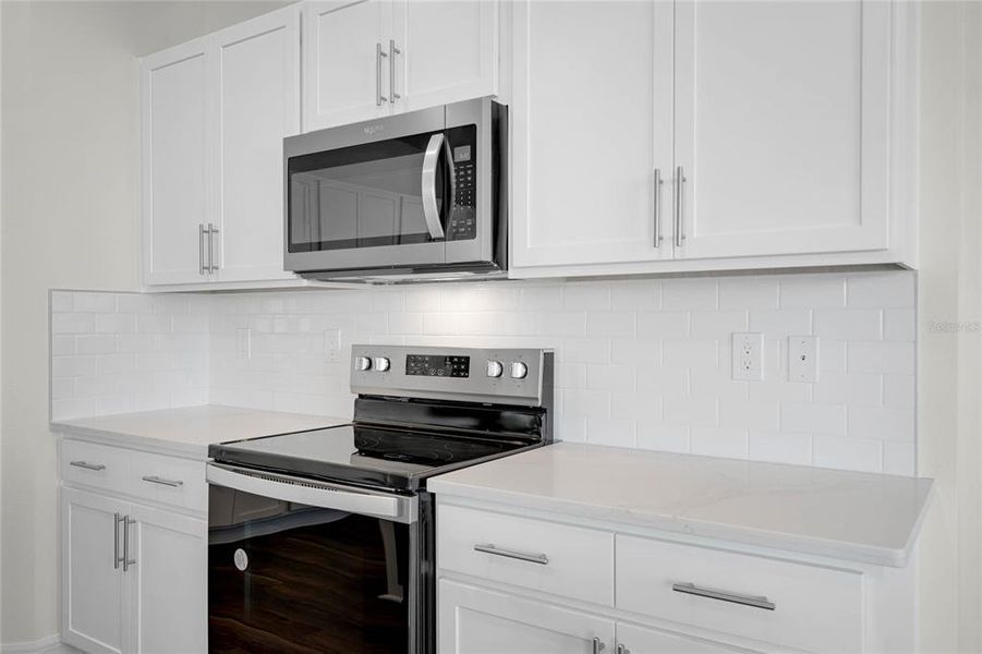 Furnished interior view inside a new home in , Winter Haven (Image 5).