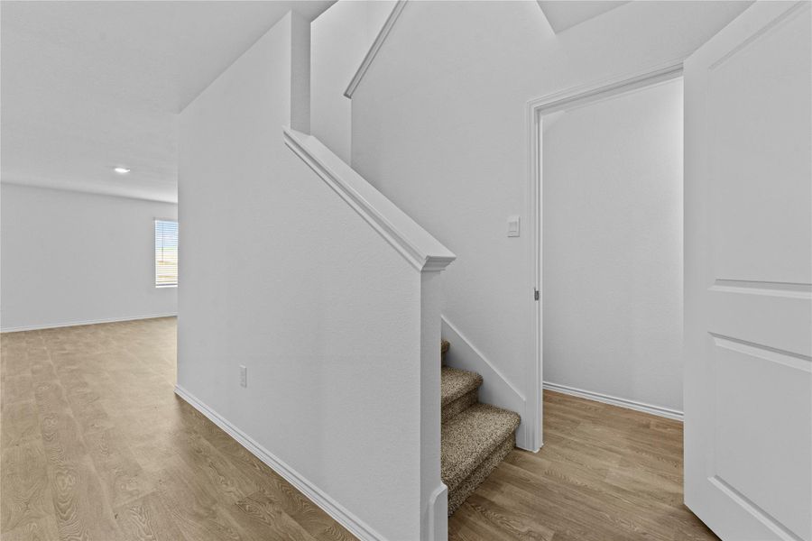 Spacious, unfurnished interior of a new home in Prairie Lakes, Buda (Image 12).