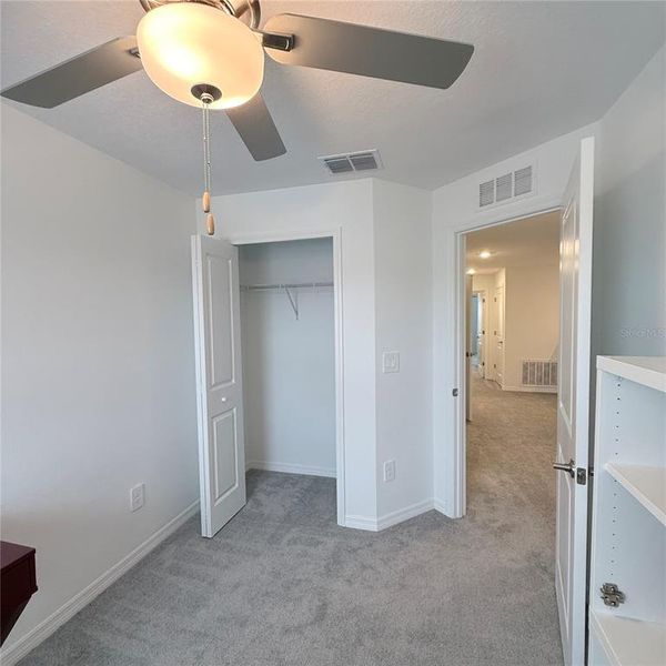 Spacious, unfurnished interior of a new home in , Zephyrhills (Image 33).