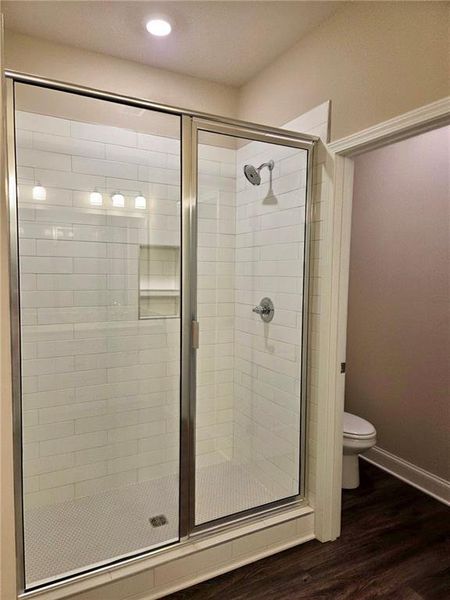 Furnished interior view inside a new home in , Waleska (Image 7).