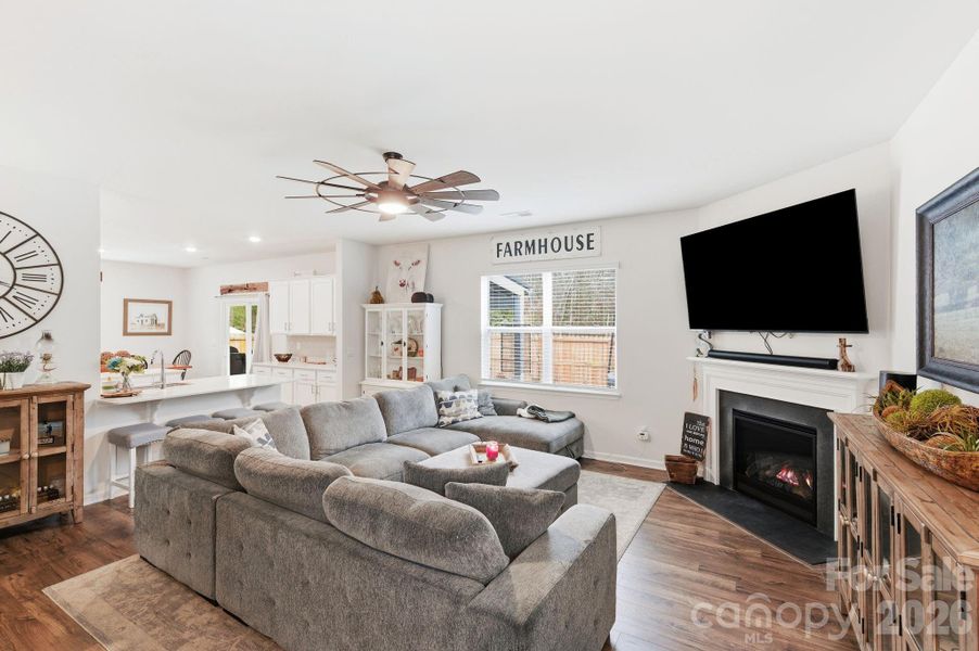 Open Concept Living Room with Gas-log Fireplace