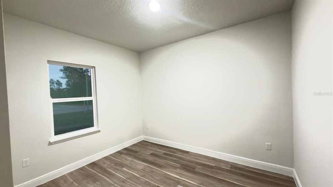 Spacious, unfurnished interior of a new home in , Ocala (Image 22).