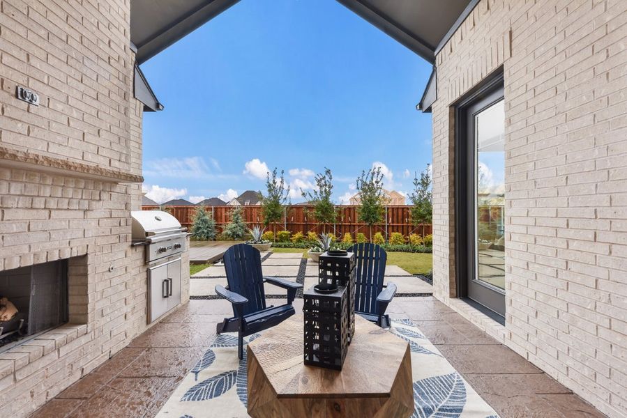 Image 12 representing the Laurel by Chesmar Homes in Oaks of North Grove, Waxahachie, TX.