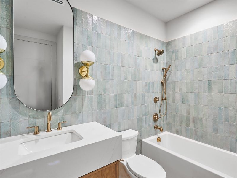 Furnished interior view inside a new home in , Austin (Image 5). Furnished interior view inside a new home in , Austin (Image 5).