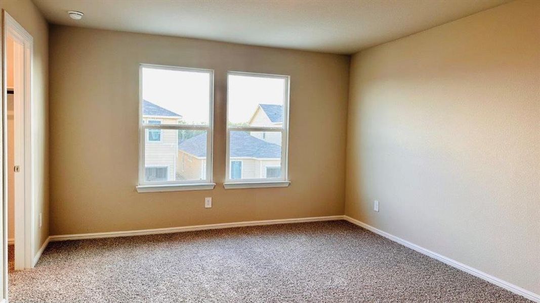 Spacious, unfurnished interior of a new home in Orchard Village, Fort Worth (Image 26). Spacious, unfurnished interior of a new home in Orchard Village, Fort Worth (Image 26).
