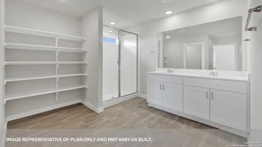 Furnished interior view inside a new home in Sonoma Oaks, Fredericksburg (Image 5). Furnished interior view inside a new home in Sonoma Oaks, Fredericksburg (Image 5).