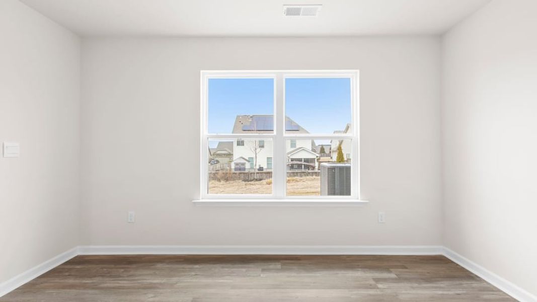 Spacious, unfurnished interior of a new home in Covington Village, Greer (Image 25).
