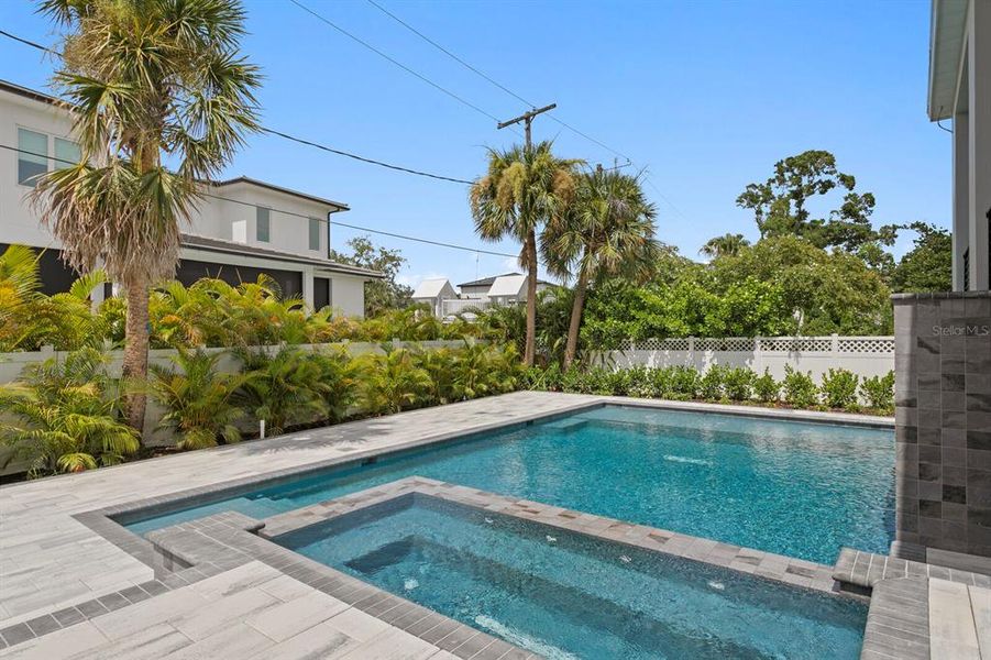 Exterior details and patio area of a home in , Tampa (Image 38).