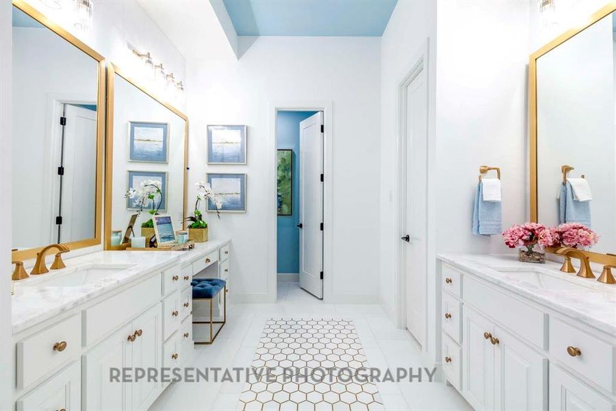 Furnished interior view inside a new home in Star Trail, Prosper (Image 16).