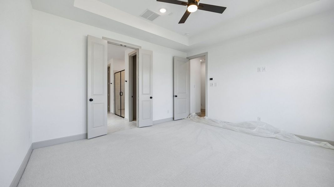 Representative unfurnished interior of a home built from the Orleans II by Normandy Homes in Rainwater Crossing, Celina (Image 17).