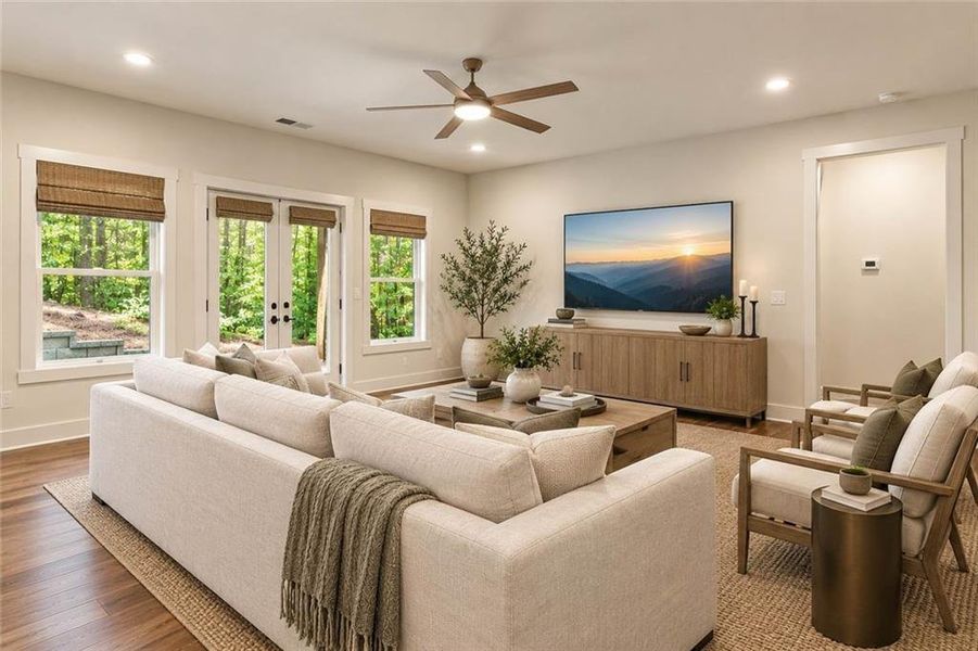 Furnished interior view inside a new home in , Jasper (Image 12).