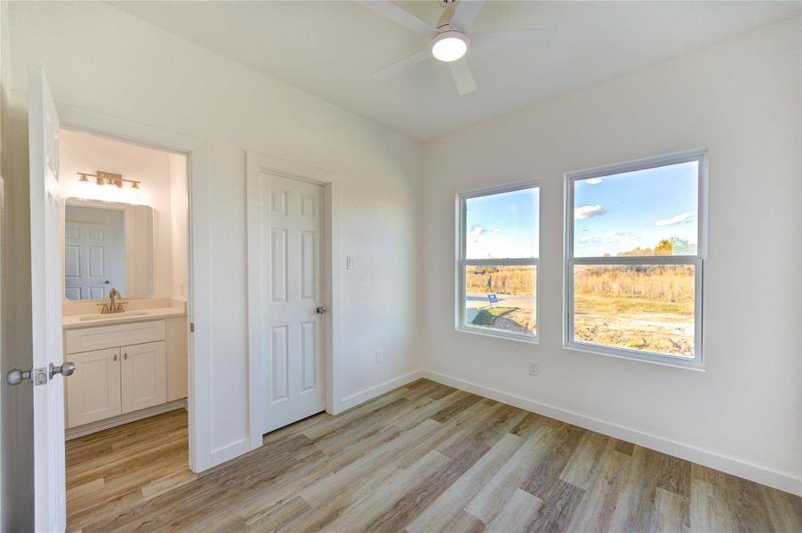 Spacious, unfurnished interior of a new home in , Cleveland (Image 19).