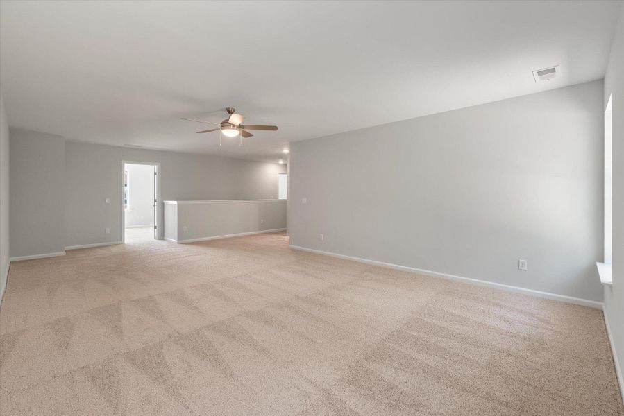 Spacious, unfurnished interior of a new home in Parker's Preserve, Ridgeville (Image 20).