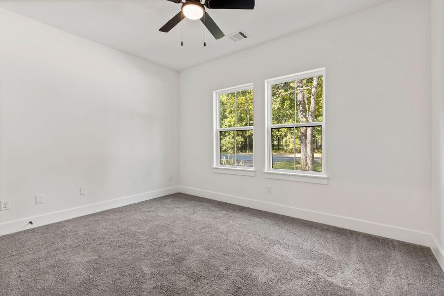 Spacious, unfurnished interior of a new home in , Trinity (Image 19).