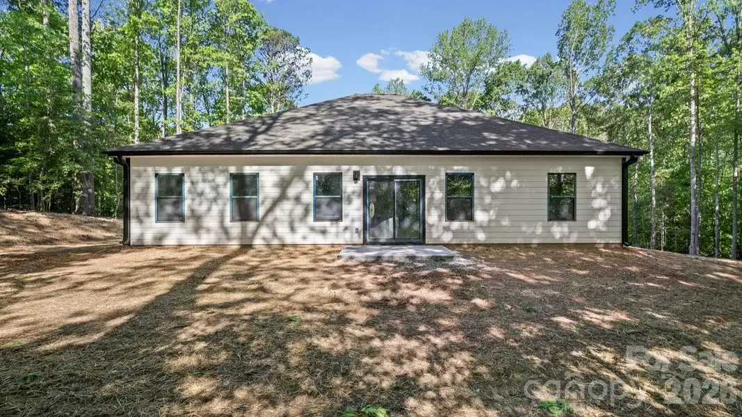Exterior details and patio area of a home in , Dallas (Image 23).