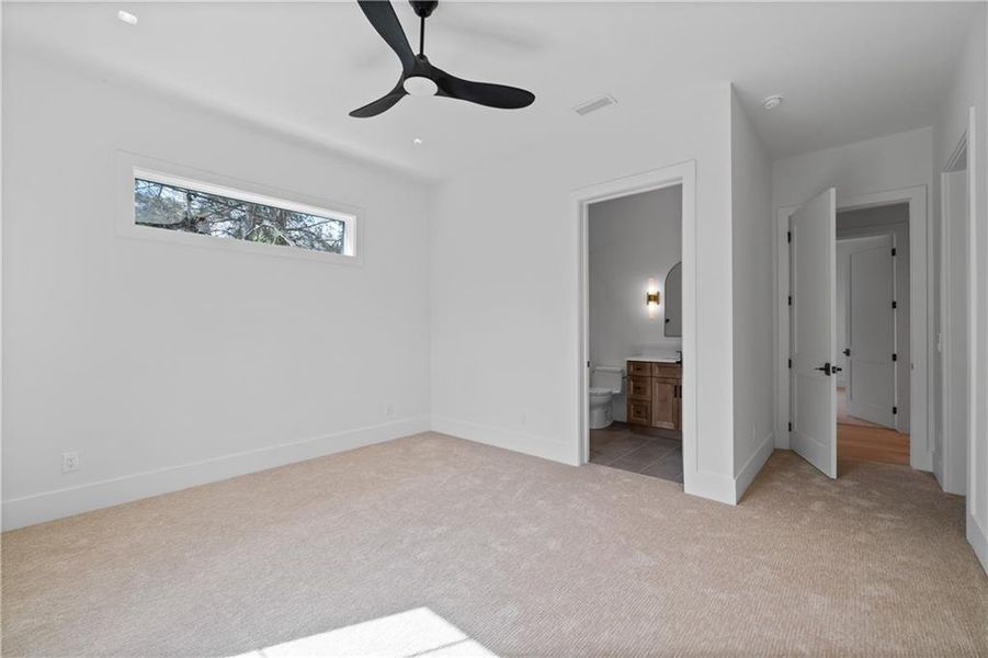 Spacious, unfurnished interior of a new home in , Marietta (Image 52).