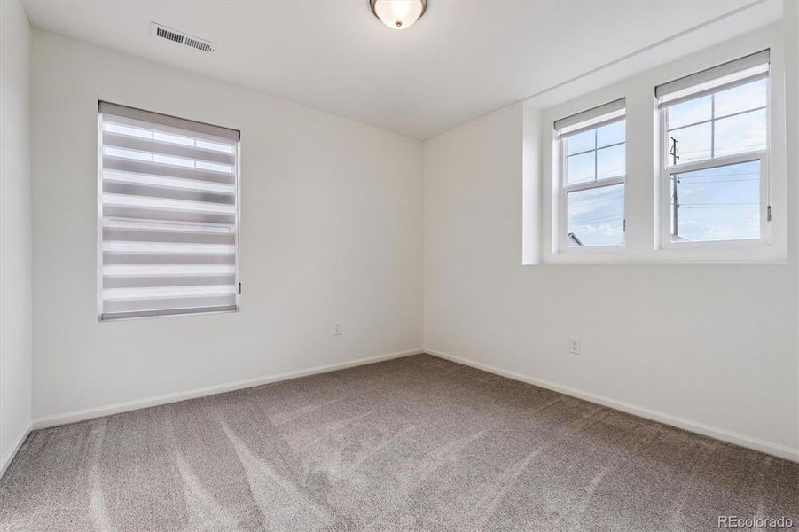 Spacious, unfurnished interior of a new home in Sweetgrass, Dacono (Image 22).