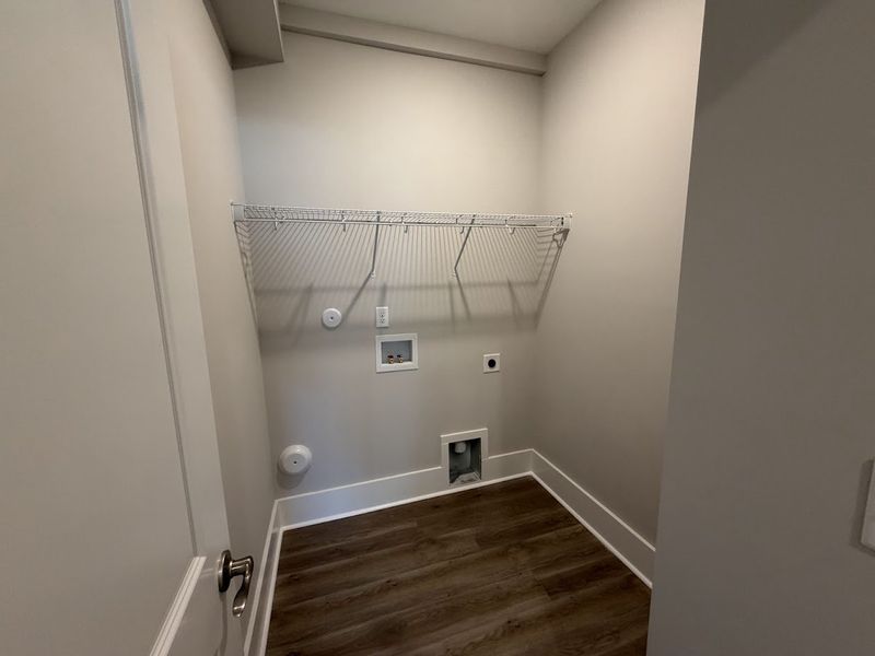 Spacious, unfurnished interior of a new home in Riverside Cove, Wilmington (Image 14).