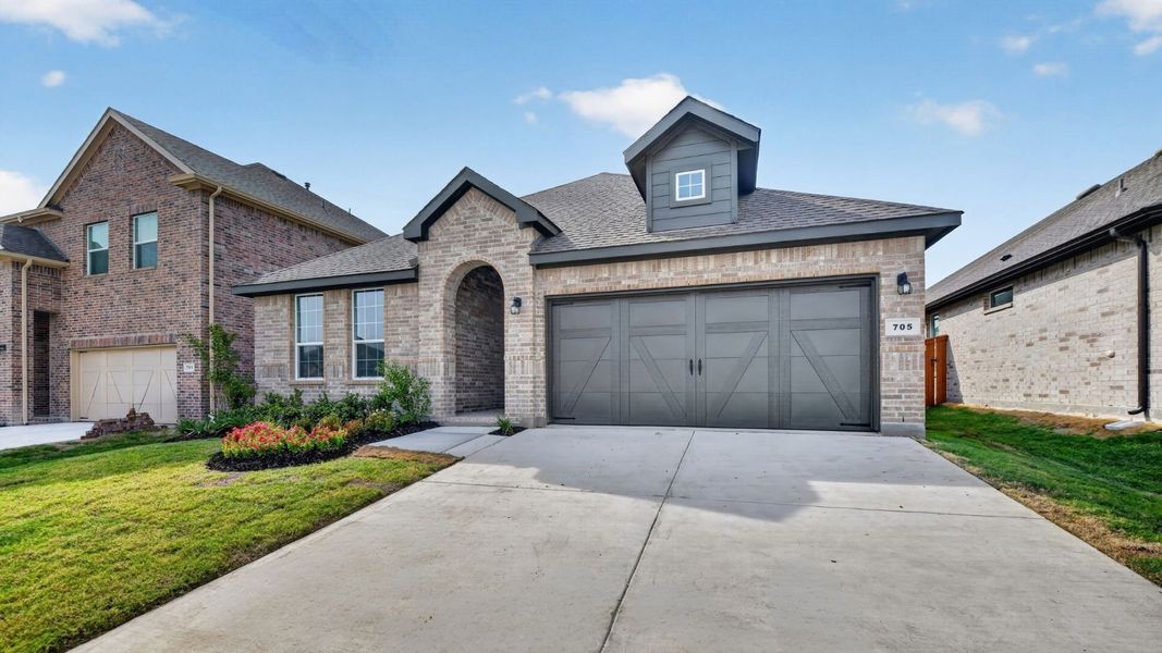 Representative exterior photo of a completed home built from the Crownpoint by D.R. Horton in Morningstar, Aledo, TX (Image 17). Representative exterior photo of a completed home built from the Crownpoint by D.R. Horton in Morningstar, Aledo, TX (Image 17).