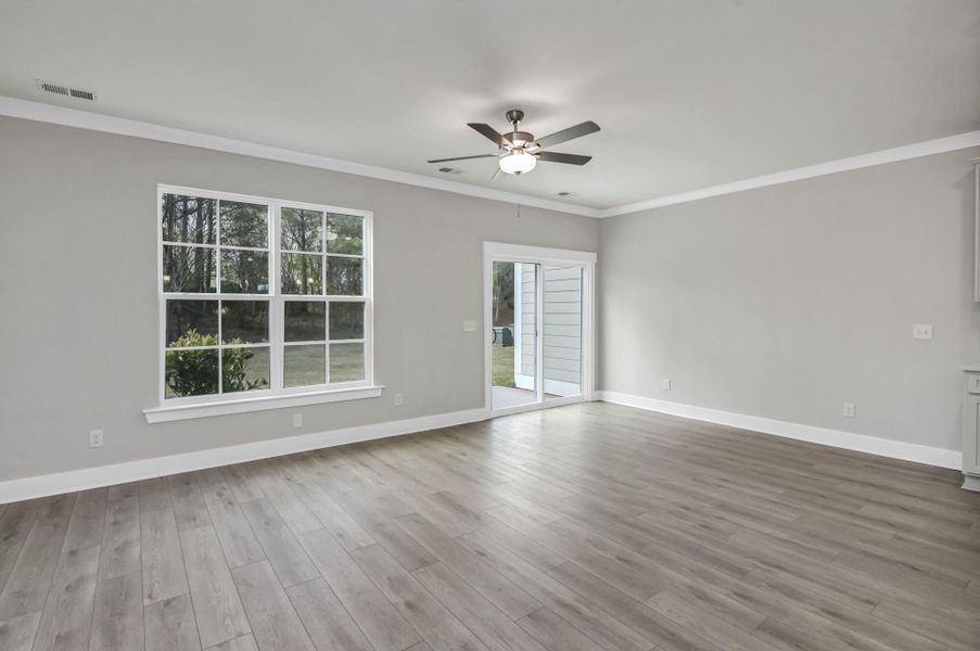 Spacious, unfurnished interior of a new home in Lake Carolina Townhomes, Columbia (Image 29).