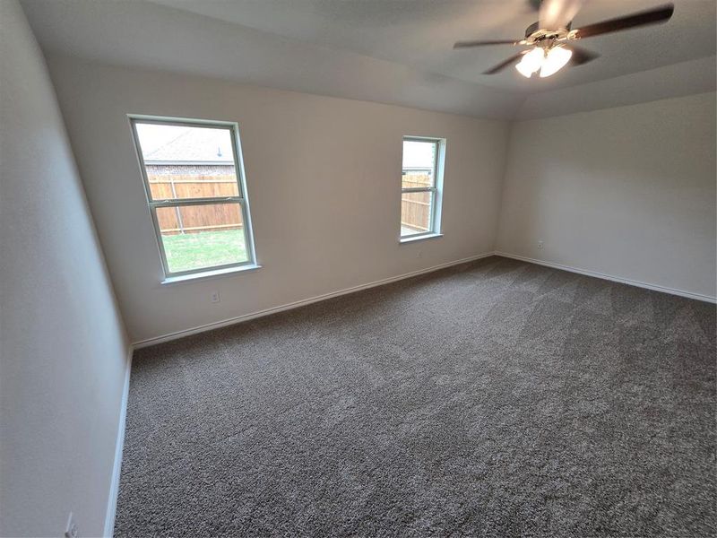 Spacious, unfurnished interior of a new home in , Princeton (Image 10).
