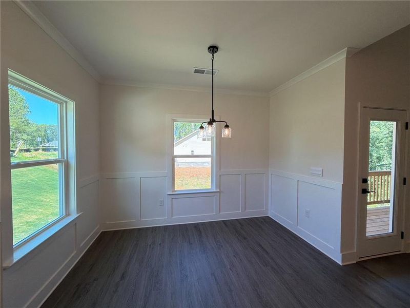 Spacious, unfurnished interior of a new home in Tuscany Hills, Douglasville (Image 15).