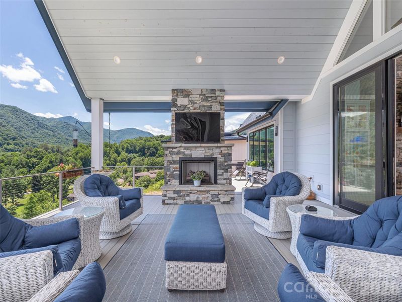 Exterior details and patio area of a home in , Maggie Valley (Image 4).