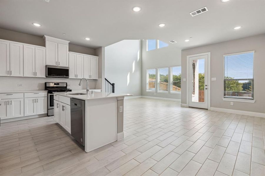 Furnished interior view inside a new home in Villas of Middleton, Plano (Image 6). Furnished interior view inside a new home in Villas of Middleton, Plano (Image 6).