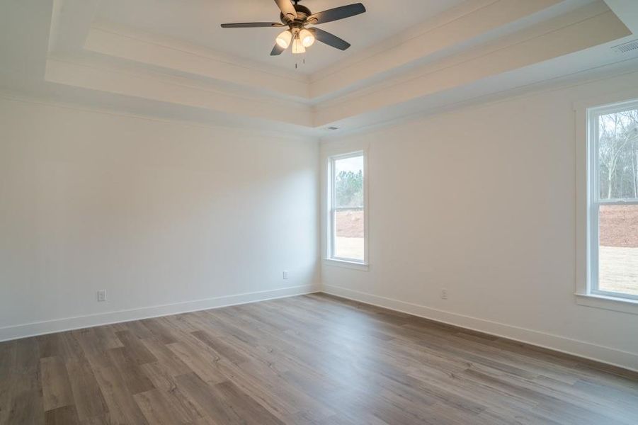 Spacious, unfurnished interior of a new home in Pinegate, Covington (Image 15).