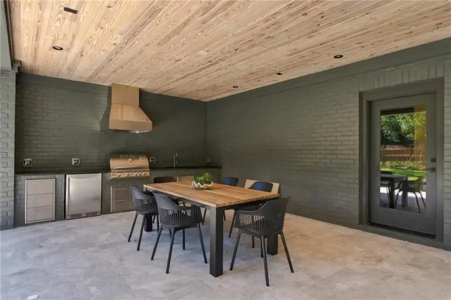 Exterior details and patio area of a home in , Atlanta (Image 35).