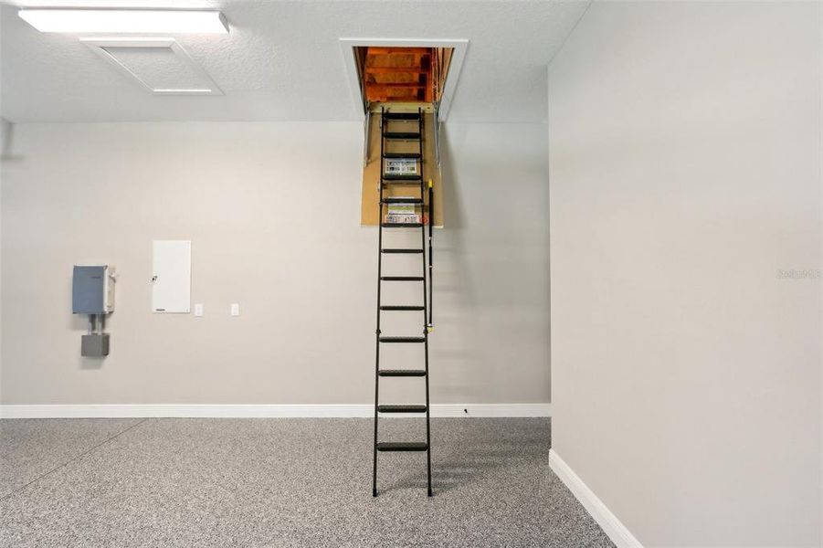 Image 51 of a home in .