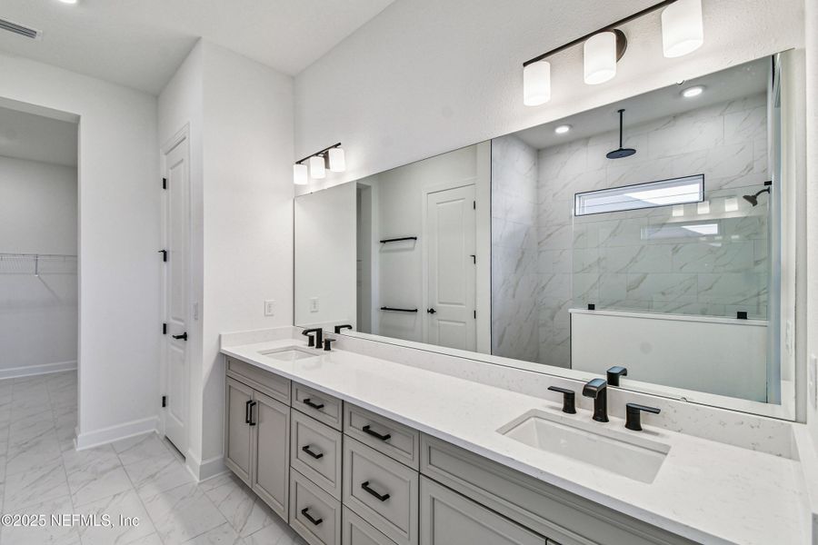 Furnished interior view inside a new home in Seven Pines 50' Front Entry, Jacksonville (Image 5).