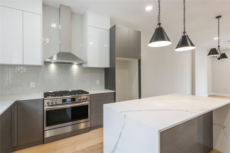 Furnished interior view inside a new home in , Houston (Image 6).