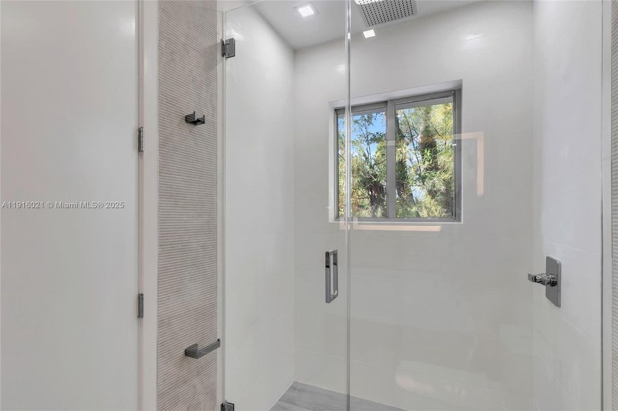 Furnished interior view inside a new home in , Miami (Image 14).