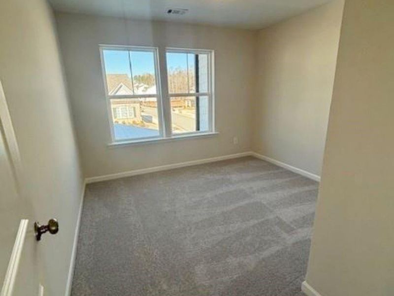 Spacious, unfurnished interior of a new home in , Buford (Image 19).