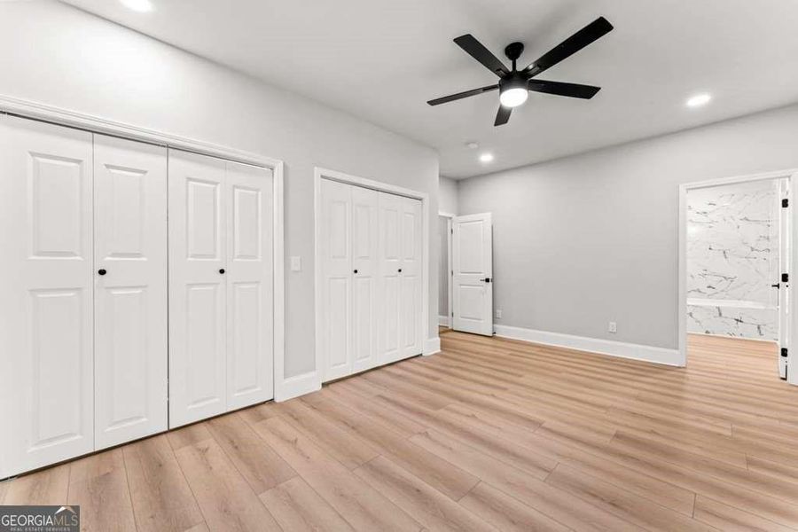 Spacious, unfurnished interior of a new home in , Atlanta (Image 19).
