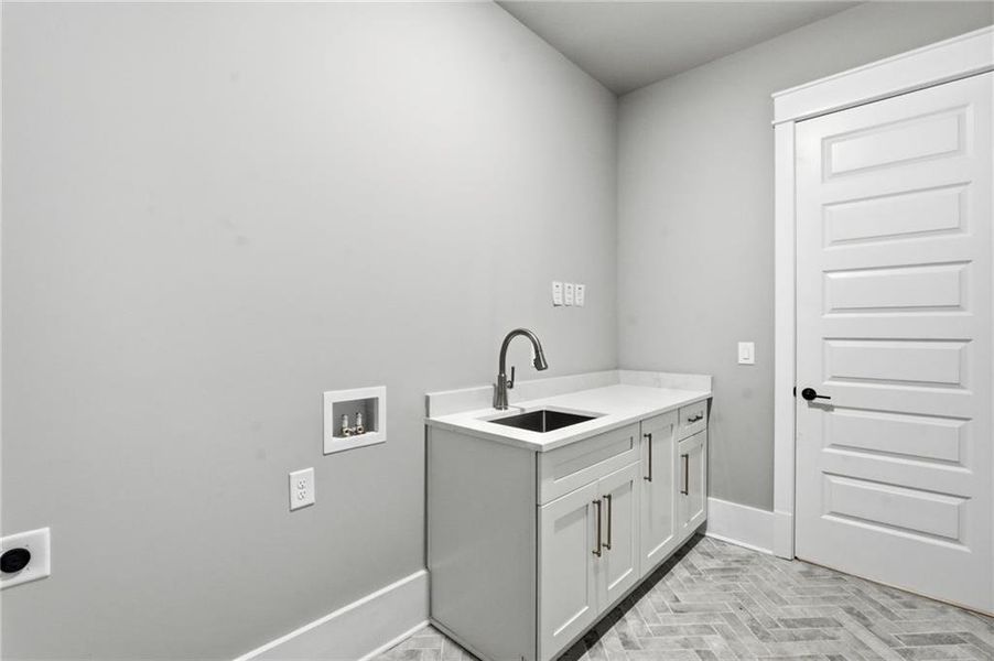 Furnished interior view inside a new home in , Jefferson (Image 14).