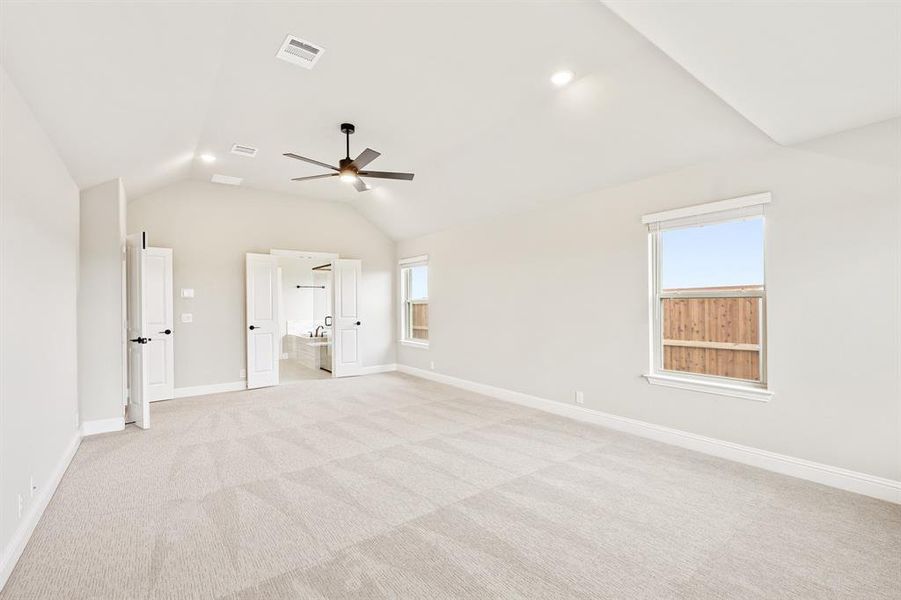 Spacious, unfurnished interior of a new home in Meraki, Forney (Image 25).