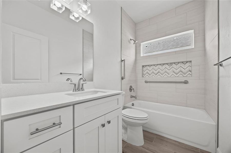 Furnished interior view inside a new home in , Gainesville (Image 10).