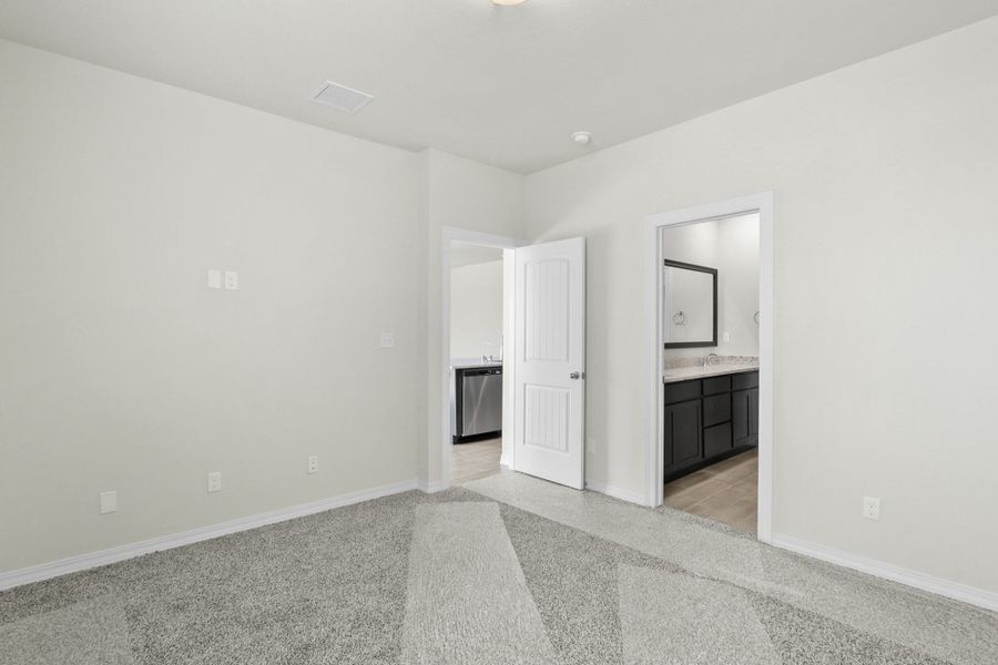 Representative unfurnished interior of a home built from the Prickly Pear by View Homes in Summer Sky, El Paso (Image 26). Representative unfurnished interior of a home built from the Prickly Pear by View Homes in Summer Sky, El Paso (Image 26).