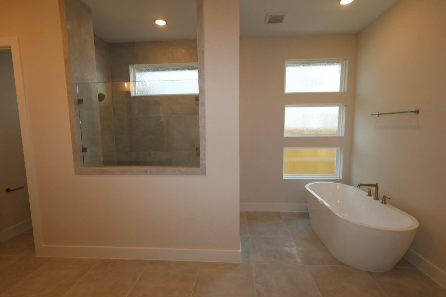 Image 49 of a home in Dunham Pointe.