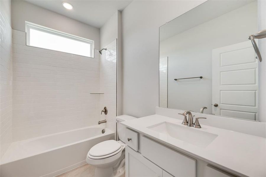 Furnished interior view inside a new home in Creekside of Crowley, Crowley (Image 14).