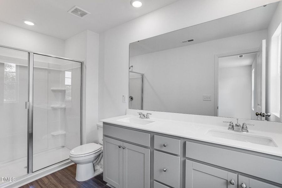 SUN_LawsonTownes_Pic_866Pilot_04