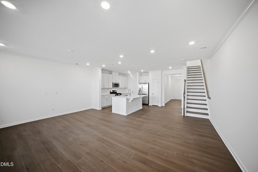 SUN_Everlee_Pic_CarsonII_QMI_227_Great_2 SUN_Everlee_Pic_CarsonII_QMI_227_Great_2