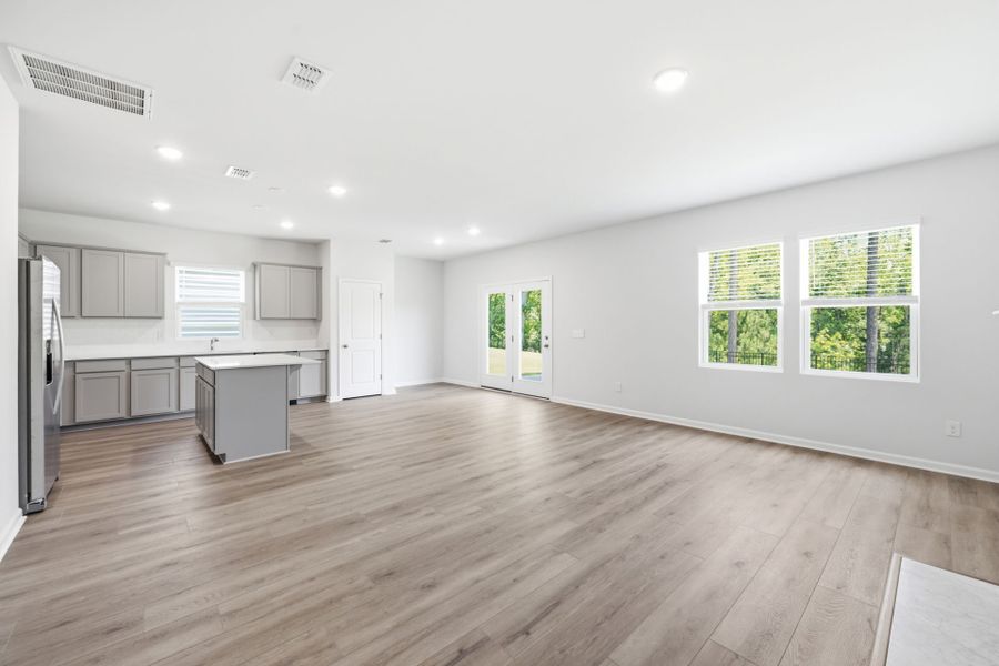 Spacious, unfurnished interior of a new home in Grand Arbor, Blythewood (Image 29). Spacious, unfurnished interior of a new home in Grand Arbor, Blythewood (Image 29).